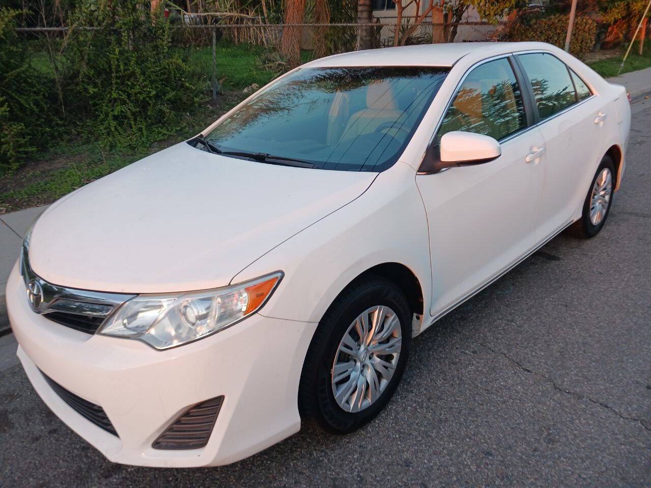 2012 Toyota Camry LE — Sedan — 164,423 mi — El Monte, CA