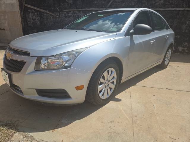 2011 Chevrolet Cruze LS — Sedan — 86,322 mi — Breckenridge, TX