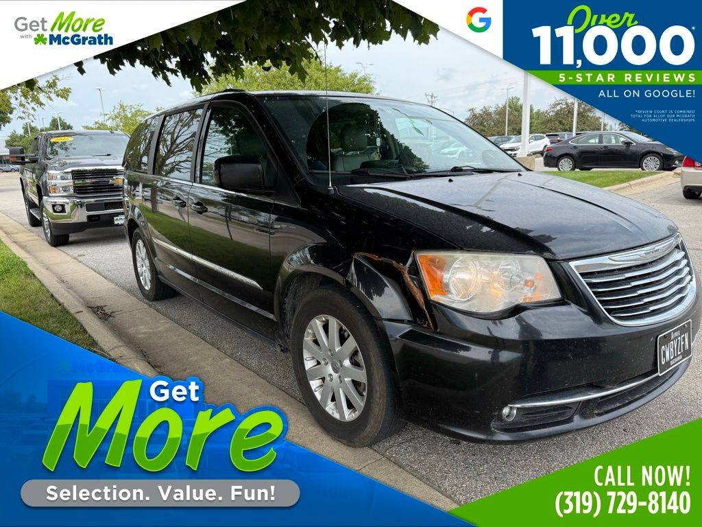 2014 Chrysler Town & Country Touring — Minivan — 204,661 mi — Hiawatha, IA