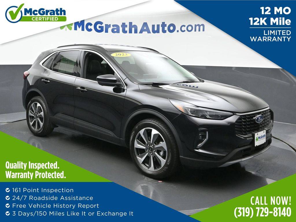 2023 Ford Escape Platinum — SUV — 3,984 mi — Hiawatha, IA