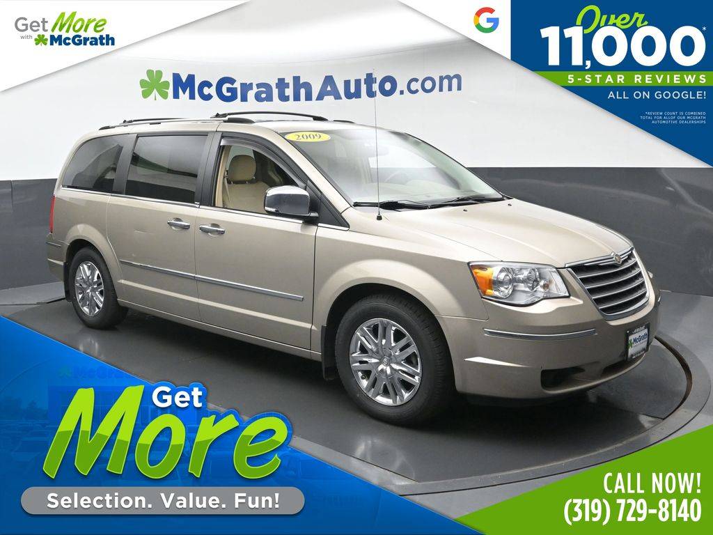 2009 Chrysler Town & Country Limited — Minivan — 111,860 mi — Hiawatha, IA