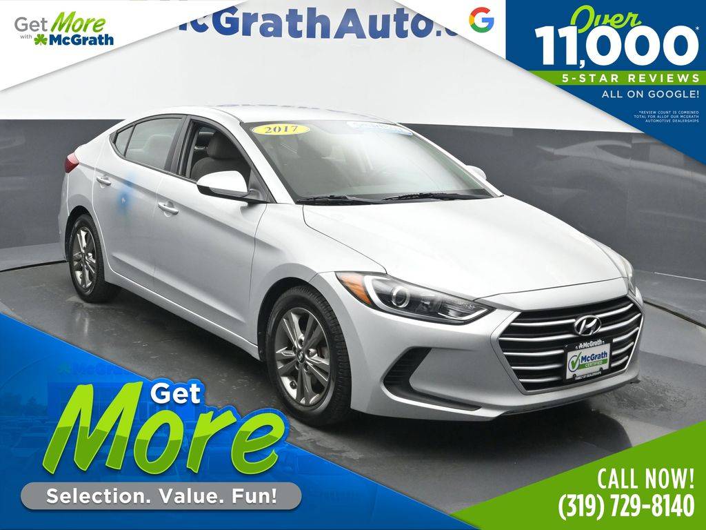 2017 Hyundai Elantra SE — Sedan — 69,622 mi — Hiawatha, IA