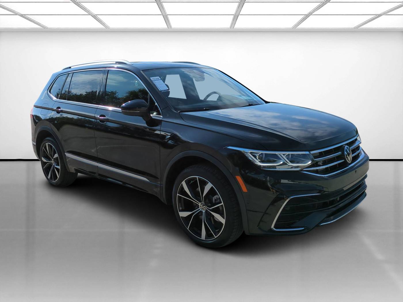 2024 Volkswagen Tiguan SEL R-Line — SUV — 5,370 mi — Margate, FL
