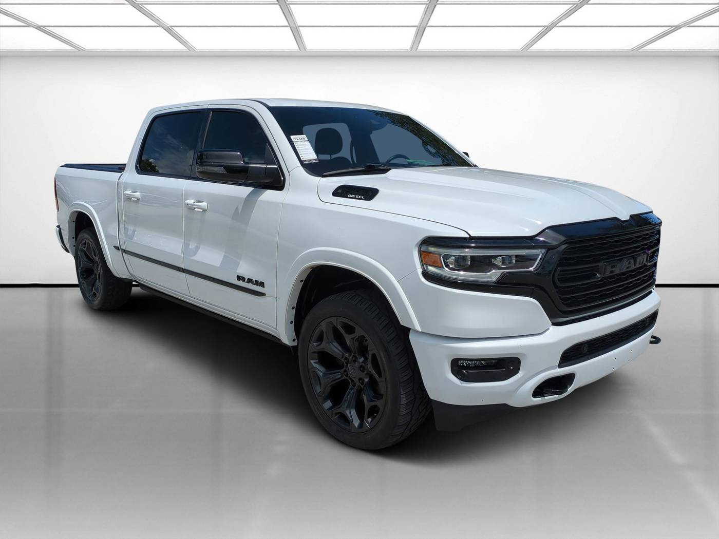 2023 Ram 1500 Limited — Pickup Truck — 28,800 mi — Margate, FL