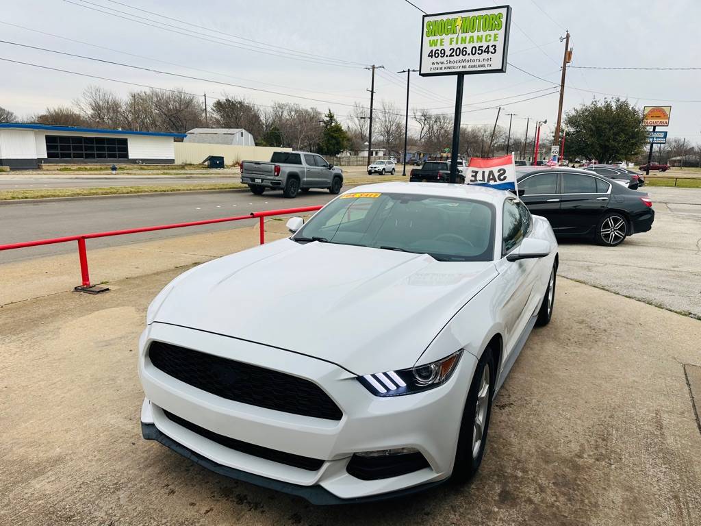 2017 Ford Mustang V6 — Coupe — 104,207 mi — Garland, TX