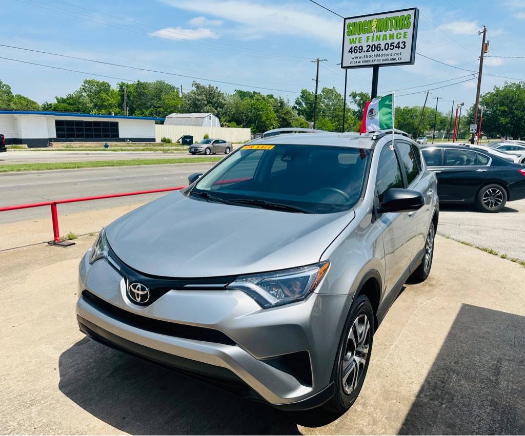 2017 Toyota RAV4 LE — SUV — 75,669 mi — Garland, TX