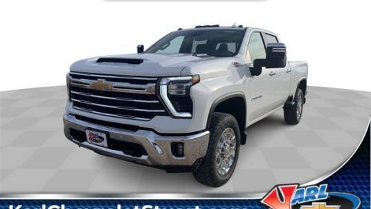 2024 Chevrolet Silverado 2500HD LTZ — Pickup Truck — 13,000 mi — Stuart, IA