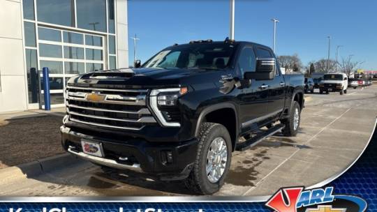 2024 Chevrolet Silverado 2500HD High Country — Pickup Truck — 15,699 mi — Stuart, IA