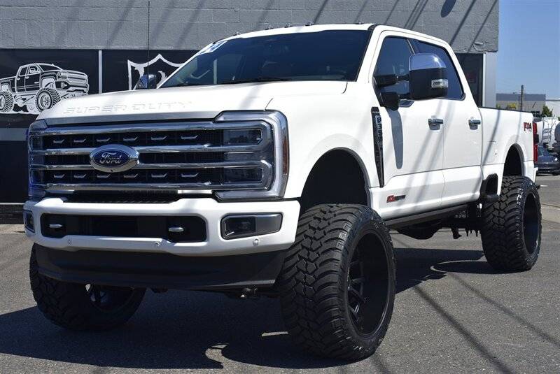 2024 Ford Super Duty F-350 Platinum — Pickup Truck — 11,404 mi — Gresham, OR