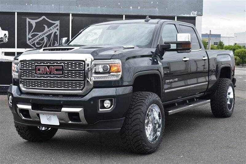 2019 GMC Sierra 3500HD Denali — Pickup Truck — 42,396 mi — Gresham, OR