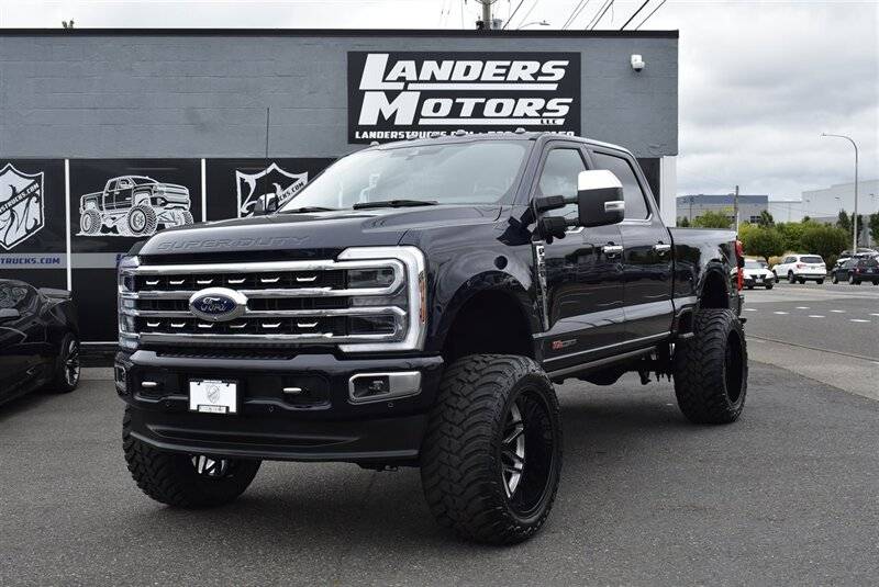2024 Ford Super Duty F-350 Platinum — Pickup Truck — 8,995 mi — Gresham, OR