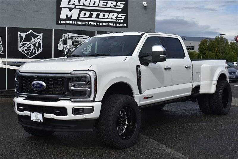 2024 Ford Super Duty F-350 Platinum — Pickup Truck — 11,614 mi — Gresham, OR