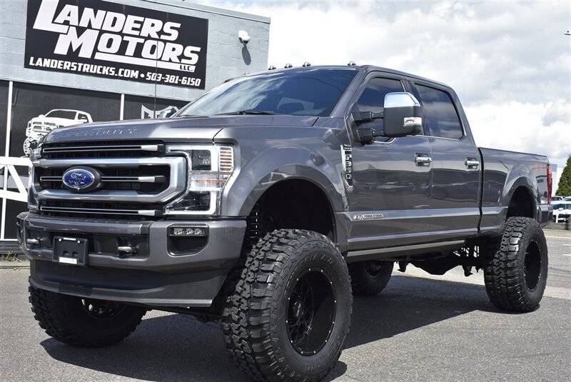2022 Ford Super Duty F-350 Platinum — Pickup Truck — 26,971 mi — Gresham, OR