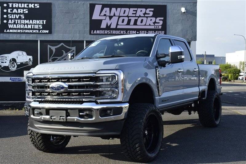 2024 Ford Super Duty F-350 King Ranch — Pickup Truck — 10,088 mi — Gresham, OR