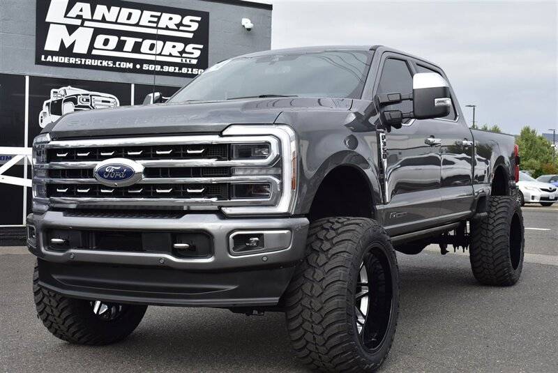 2024 Ford Super Duty F-350 Platinum — Pickup Truck — 12,587 mi — Gresham, OR