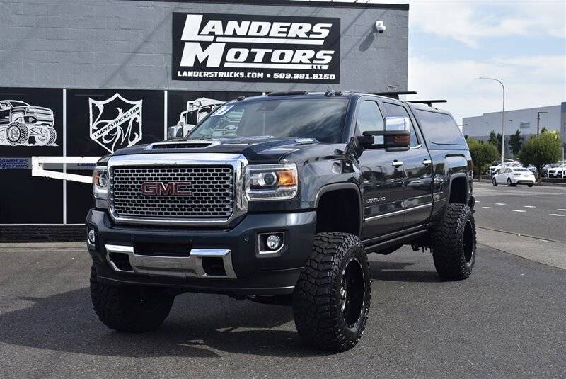 2017 GMC Sierra 3500HD Denali — Pickup Truck — 109,922 mi — Gresham, OR
