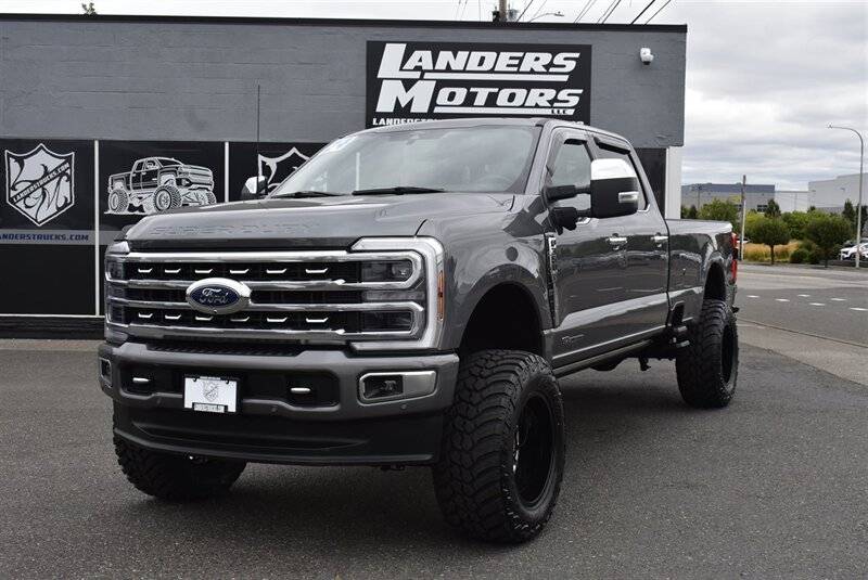2024 Ford Super Duty F-350 Platinum — Pickup Truck — 26,975 mi — Gresham, OR
