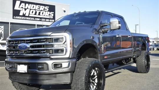 2024 Ford Super Duty F-350 Platinum — Pickup Truck — 16,790 mi — Gresham, OR