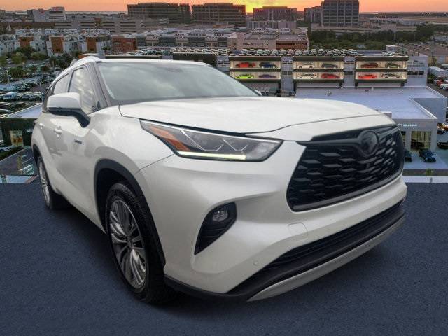 2021 Toyota Highlander Hybrid Platinum — SUV — 42,010 mi — Tampa, FL