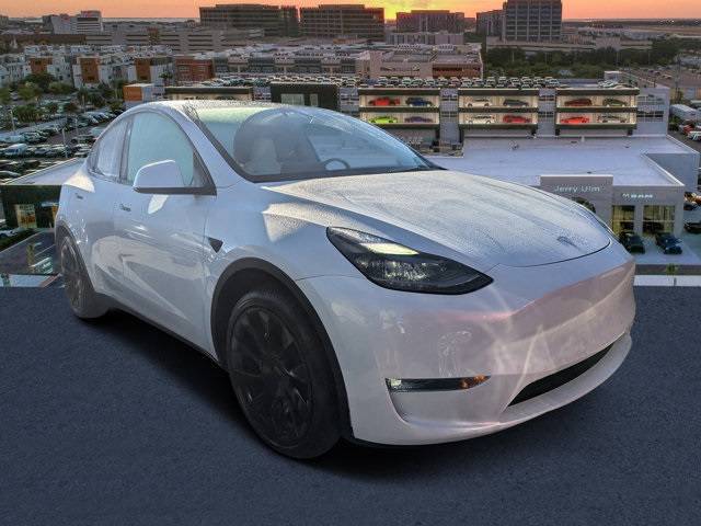 2023 Tesla Model Y Long Range — SUV — 11,879 mi — Tampa, FL