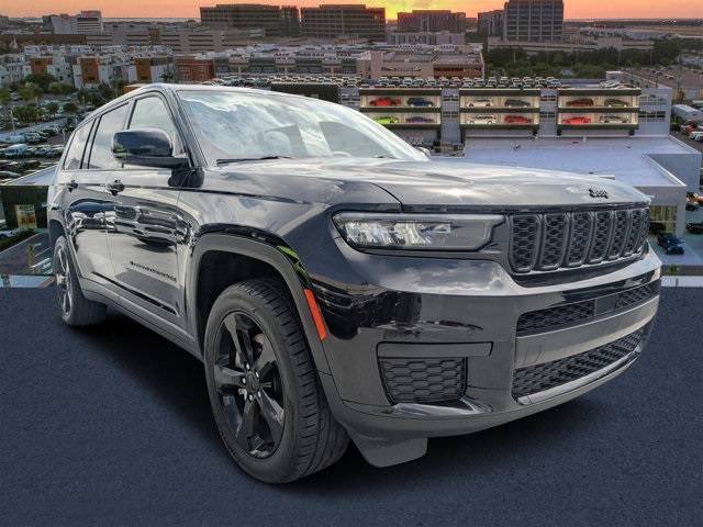 2023 Jeep Grand Cherokee Altitude — SUV — 53,061 mi — Tampa, FL