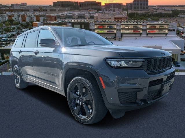 2023 Jeep Grand Cherokee Altitude — SUV — 44,599 mi — Tampa, FL