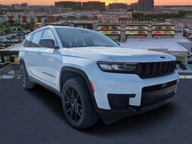2023 Jeep Grand Cherokee Altitude — SUV — 48,552 mi — Tampa, FL