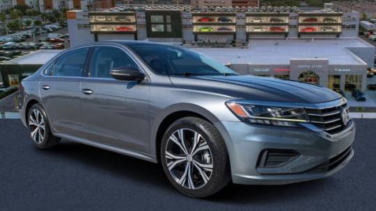 2022 Volkswagen Passat SE — Sedan — 30,611 mi — Tampa, FL