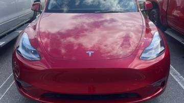 2025 Tesla Model Y Long Range — SUV — 4,520 mi — Tampa, FL