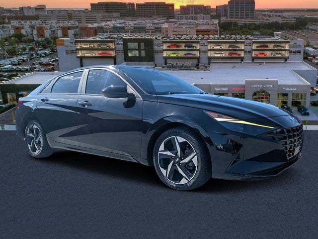 2023 Hyundai Elantra SEL — Sedan — 70,490 mi — Tampa, FL
