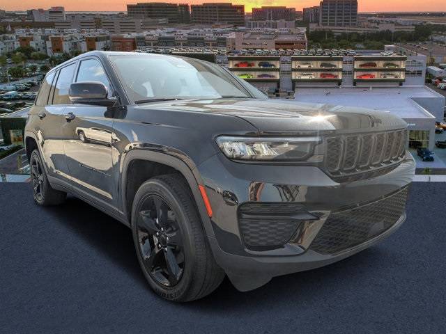 2023 Jeep Grand Cherokee Altitude — SUV — 45,691 mi — Tampa, FL