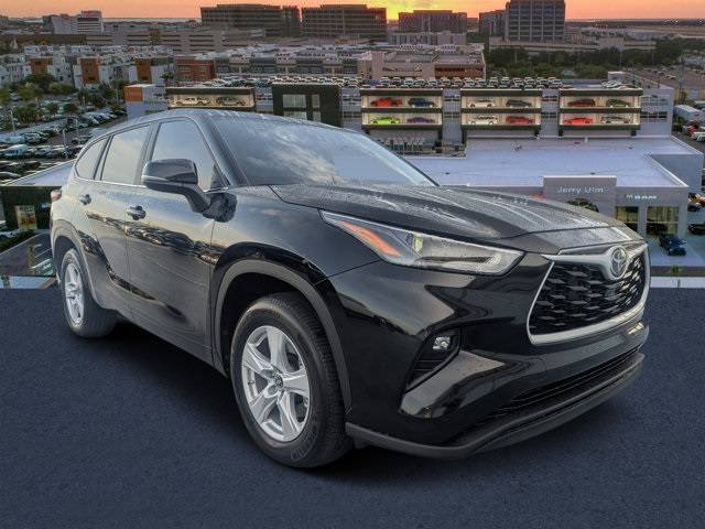 2024 Toyota Highlander LE — SUV — 11,694 mi — Tampa, FL