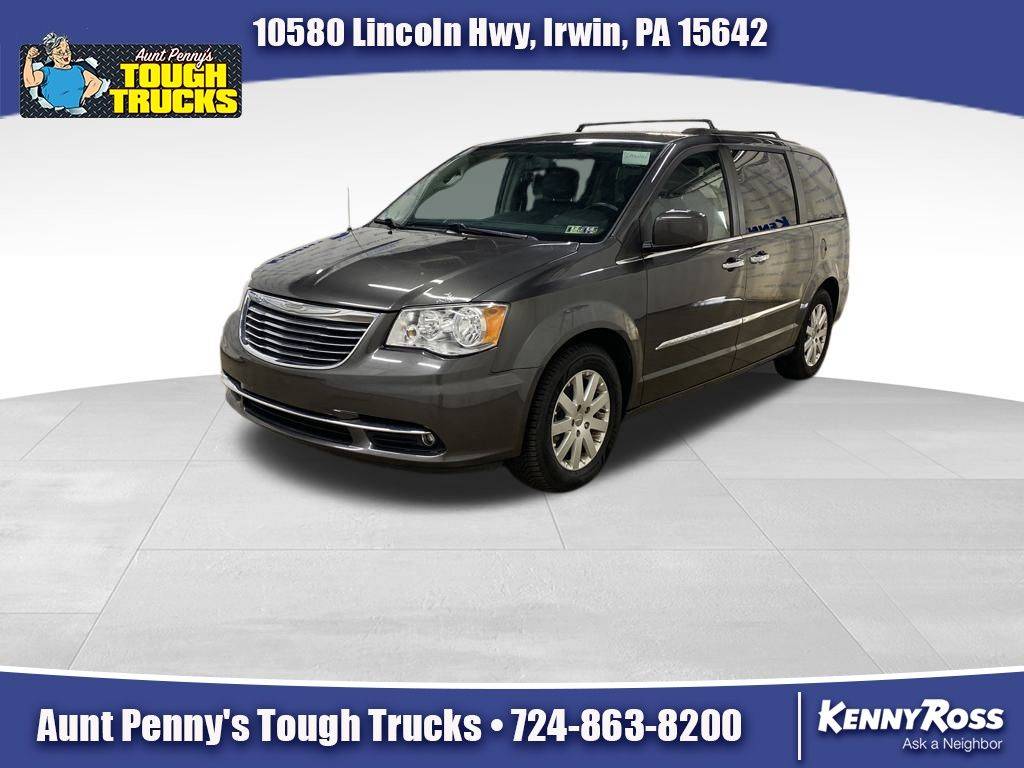 2016 Chrysler Town & Country Touring — Minivan — 99,866 mi — North Huntingdon, PA