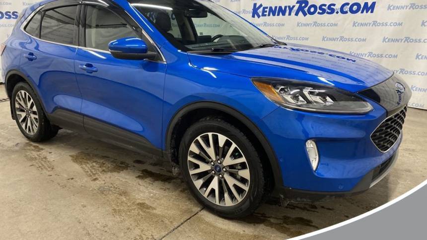 2020 Ford Escape Titanium — SUV — 71,762 mi — North Huntingdon, PA