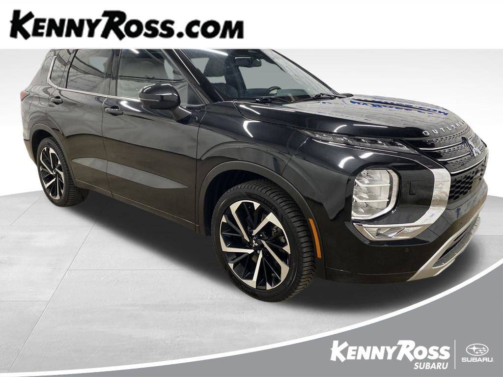 2023 Mitsubishi Outlander SEL 40th Anniversary — SUV — 15,118 mi — North Huntingdon, PA