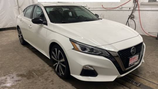 2020 Nissan Altima SR — Sedan — 88,472 mi — Chicago, IL