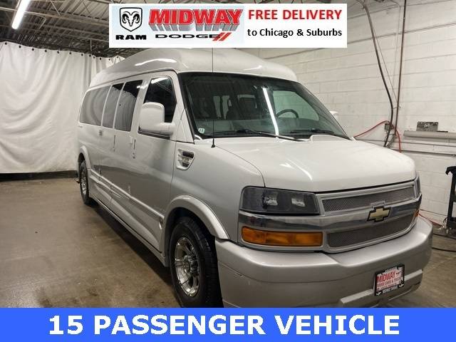 2015 Chevrolet Express Passenger LT — Passenger Van — 146,118 mi — Chicago, IL