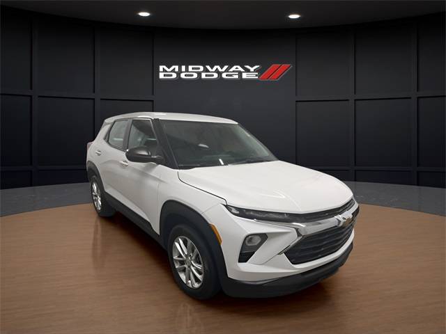 2024 Chevrolet Trailblazer LS — SUV — 11,882 mi — Chicago, IL