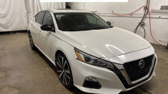 2019 Nissan Altima SR — Sedan — 98,576 mi — Chicago, IL