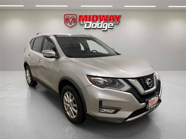 2017 Nissan Rogue SV — SUV — 97,204 mi — Chicago, IL