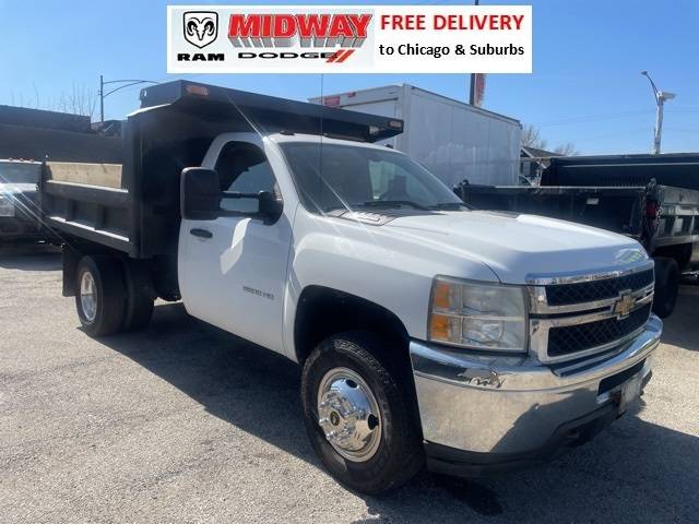 2011 Chevrolet Silverado 3500HD Chassis Cab WT — Chassis Cab Truck — 107,994 mi — Chicago, IL