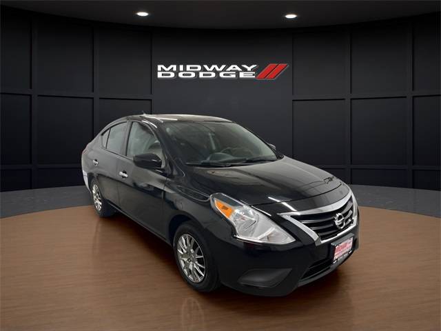 2019 Nissan Versa SV — Sedan — 91,169 mi — Chicago, IL