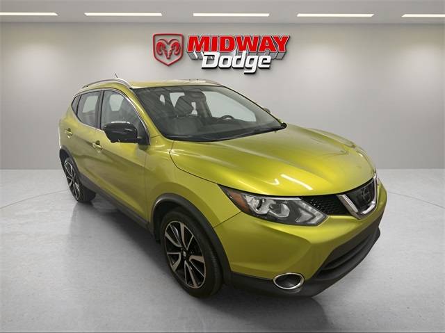 2017 Nissan Rogue Sport SL — SUV — 126,457 mi — Chicago, IL