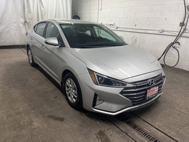 2019 Hyundai Elantra SE — Sedan — 43,931 mi — Chicago, IL