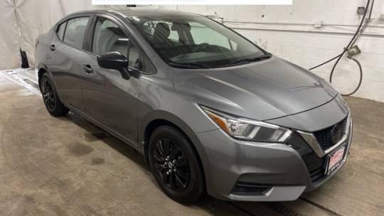 2020 Nissan Versa S — Sedan — 118,711 mi — Chicago, IL