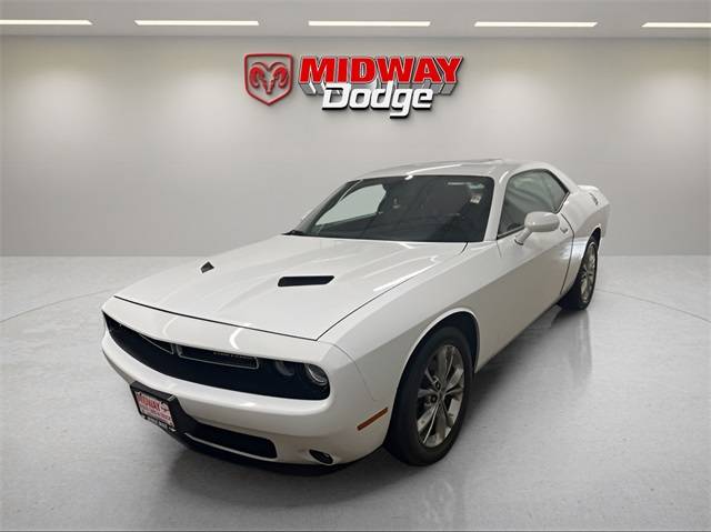 2020 Dodge Challenger SXT — Coupe — 52,803 mi — Chicago, IL
