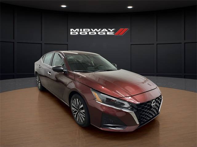 2024 Nissan Altima SV — Sedan — 22,755 mi — Chicago, IL