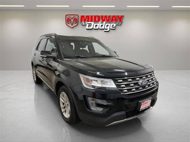 2017 Ford Explorer XLT — SUV — 133,256 mi — Chicago, IL