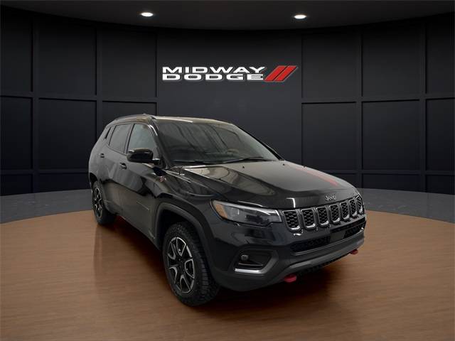 2025 Jeep Compass Trailhawk — SUV — 27,833 mi — Chicago, IL