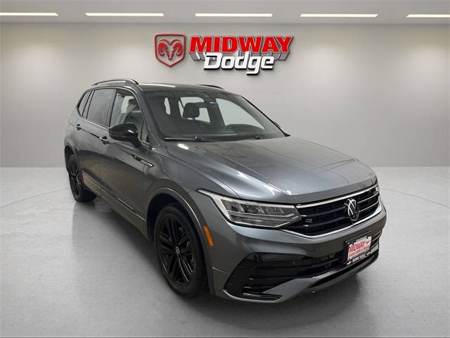 2022 Volkswagen Tiguan SE R-Line Black — SUV — 56,350 mi — Chicago, IL
